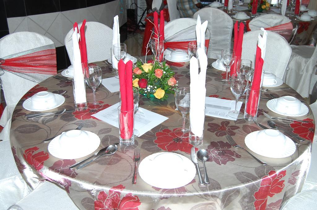 Lantana Hotel Dar es Salaam Luaran gambar